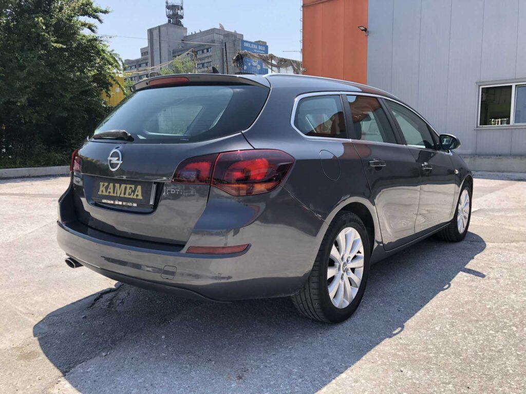 Rent a Car Sarajevo Opel Astra - KAMEA