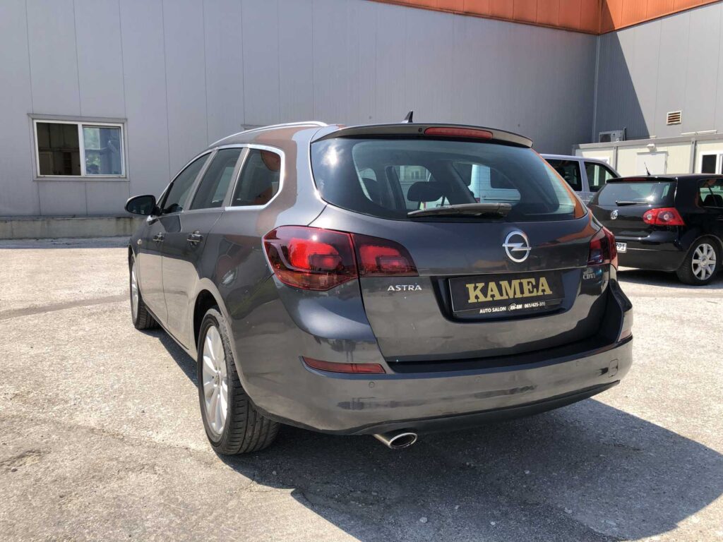 Rent a Car Sarajevo Opel Astra - KAMEA