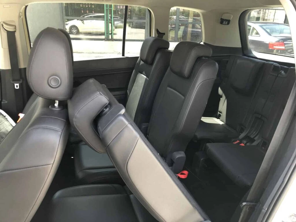 Volkswagen Touran 7 sjedišta - Volkswagen Touran 7 seats