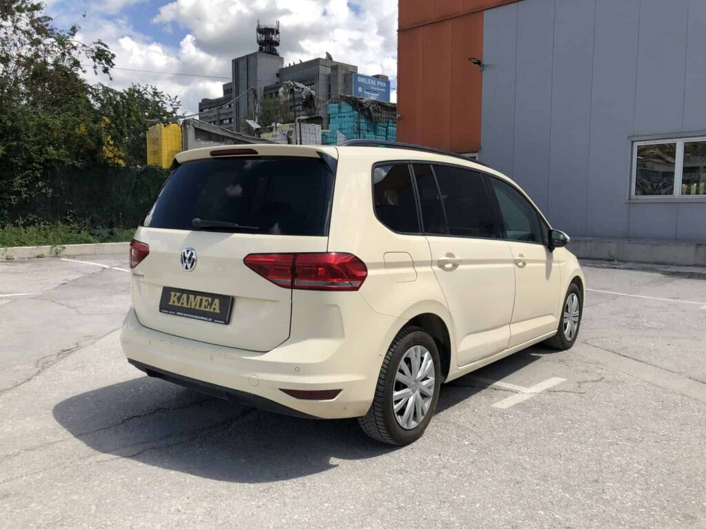 Volkswagen Touran 7 sjedišta - Volkswagen Touran 7 seats