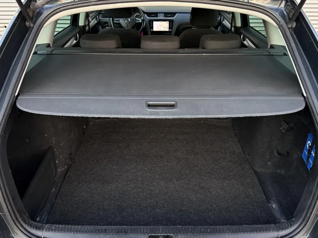rent-a-car-sarajevo-skoda-octavia-automatic-kamea (22)