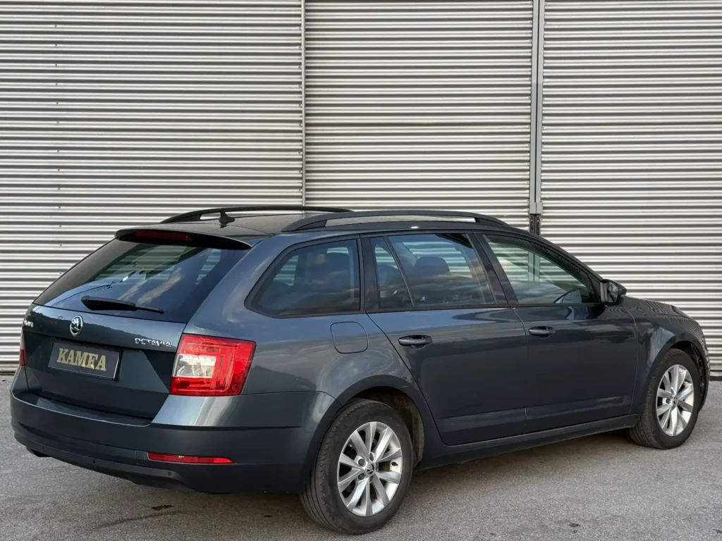 rent-a-car-sarajevo-skoda-octavia-automatic-kamea (9)