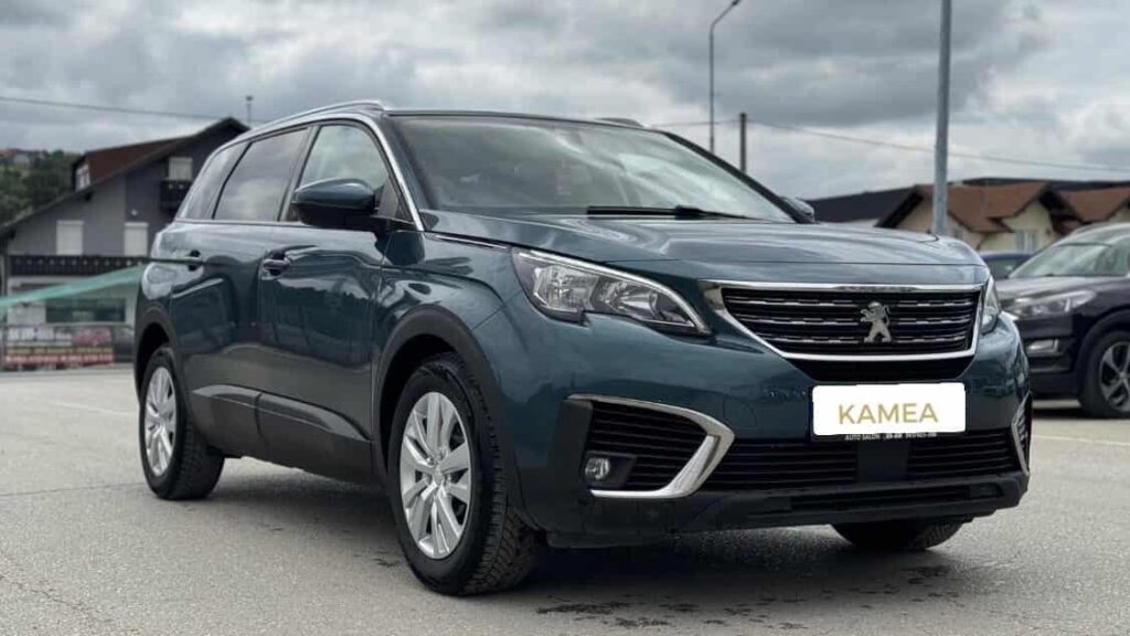 Rent a car Sarajevo parked Peugeot 5008