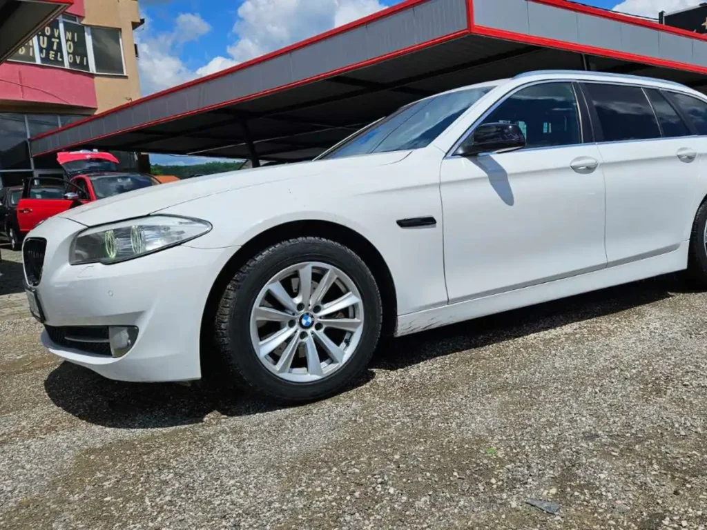 BMW 520D White car for rent. Rent a Car in Sarajevo