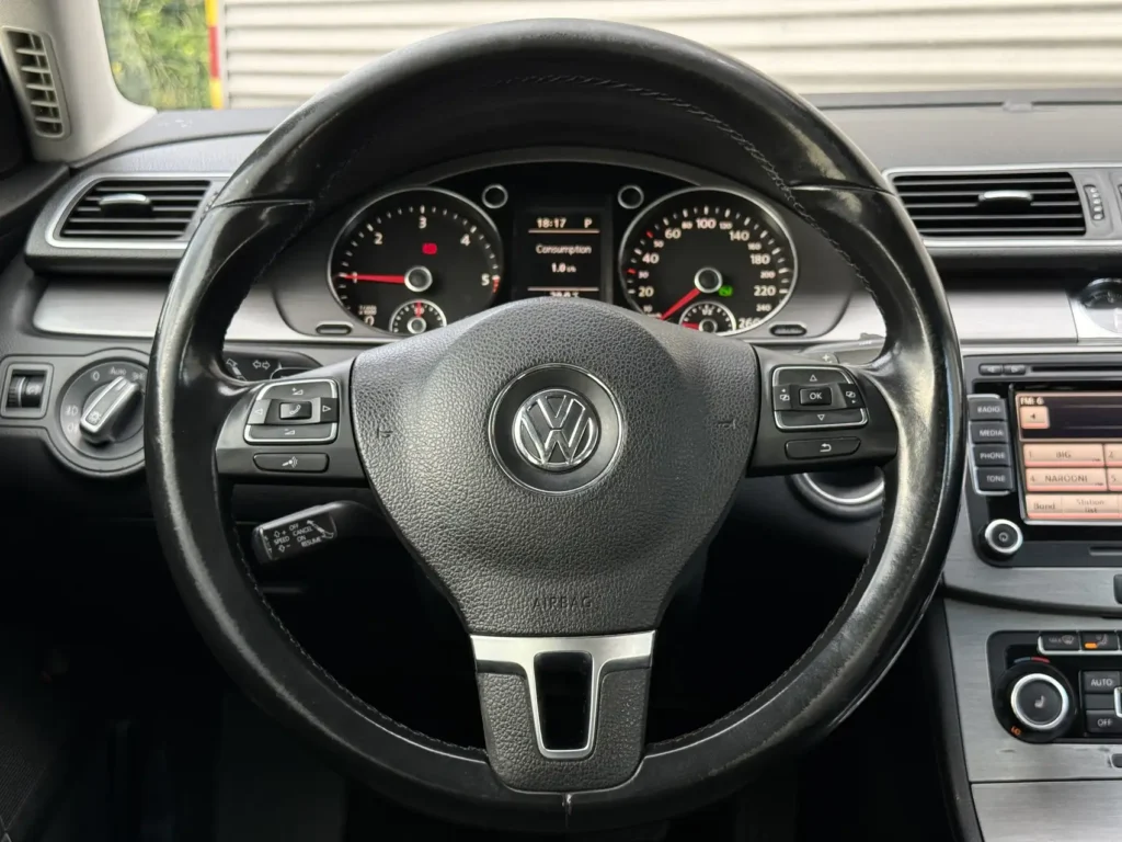 rent-a-car-sarajevo-kamea-passat-b7-automatic (18)