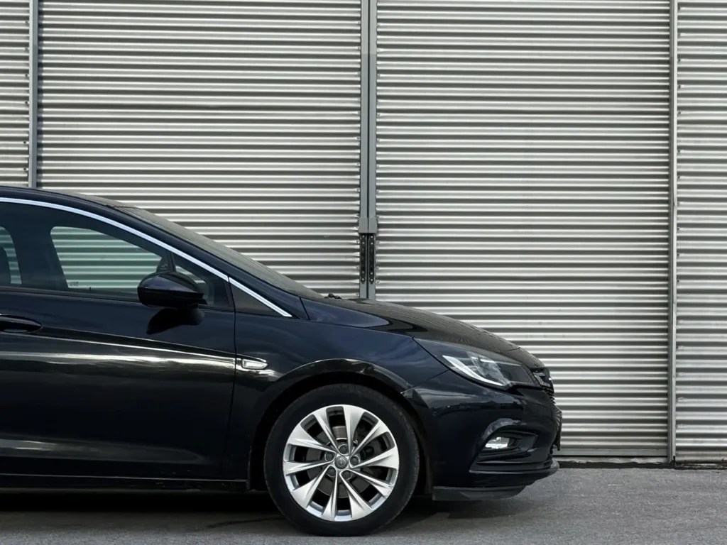 Rent-a-car-sarajevo-kamea-opel-astra-1 (6)-opt1