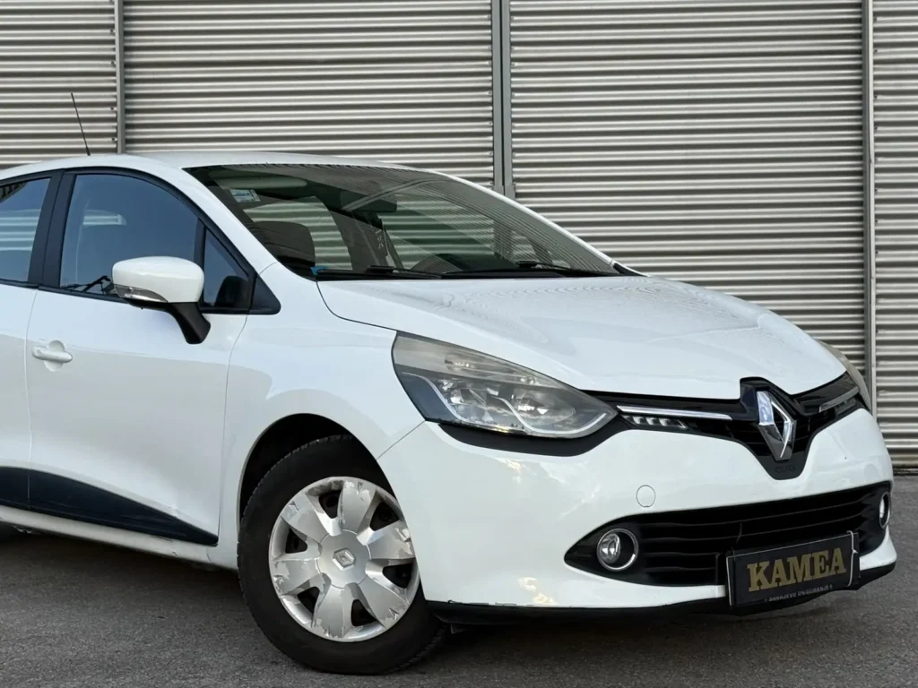 Rent-a-car-sarajevo-kamea-renault-clio (26)-opt1
