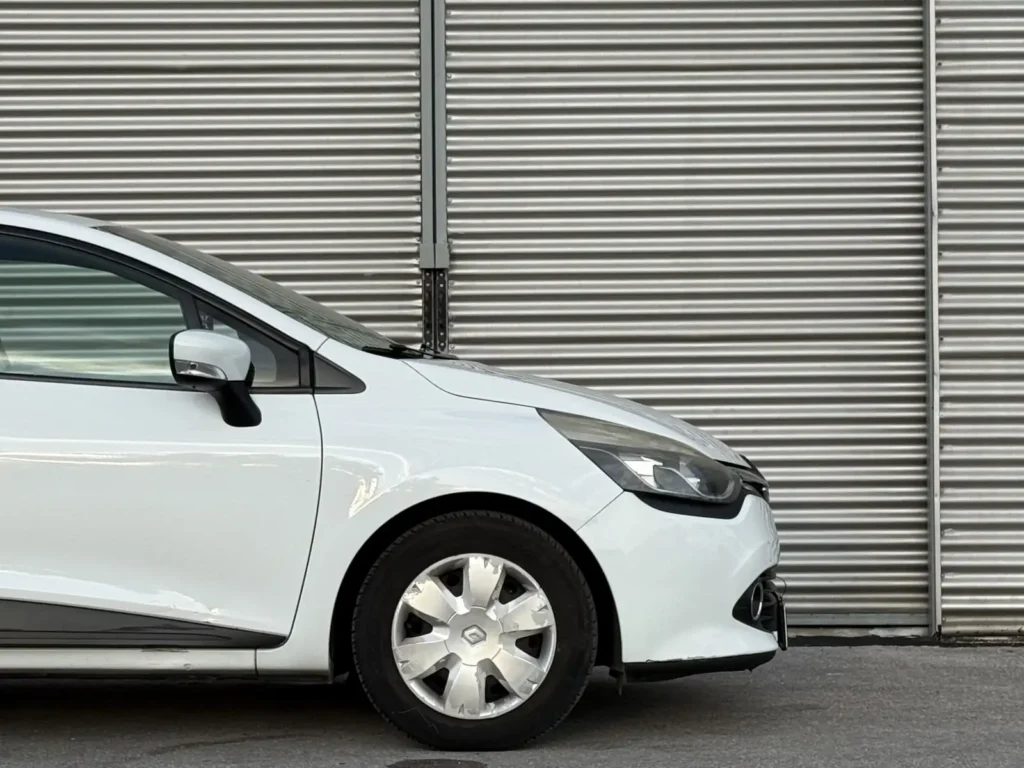 Rent-a-car-sarajevo-kamea-renault-clio (27)-opt1