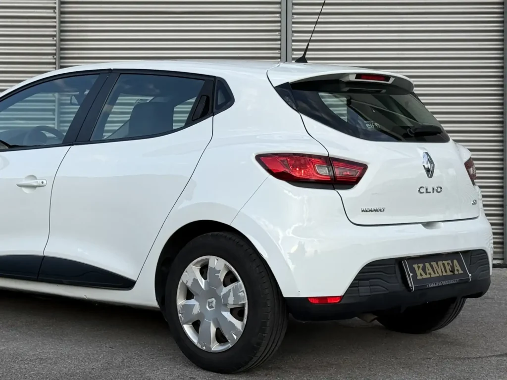 Rent-a-car-sarajevo-kamea-renault-clio (32)-opt1