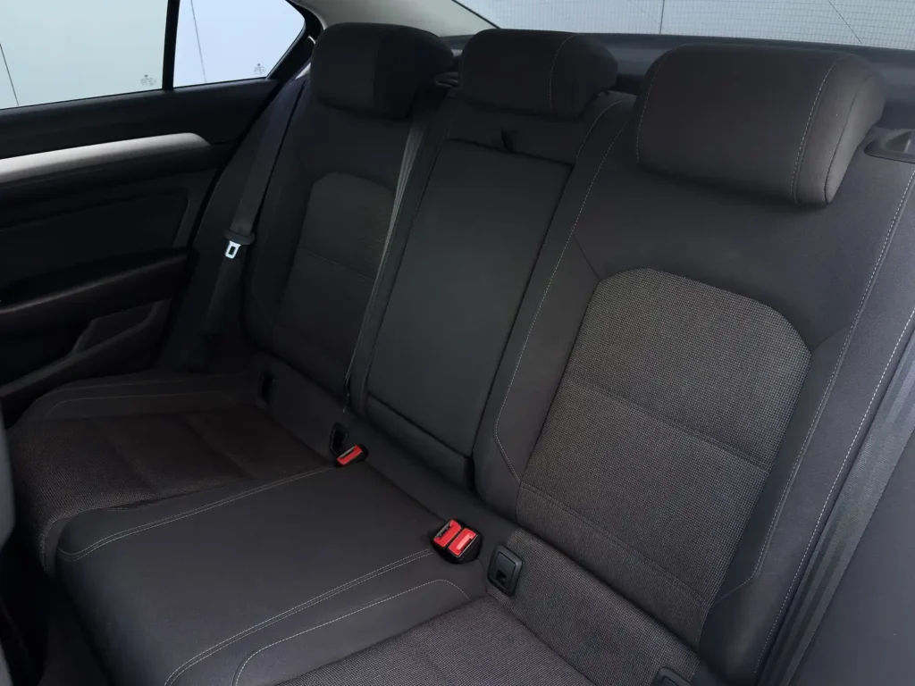 rent-a-car-kamea-sarajevo-passat-b8 (16)
