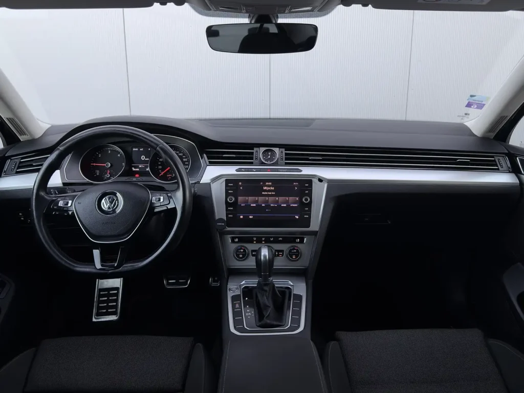rent-a-car-kamea-sarajevo-passat-b8 (18)