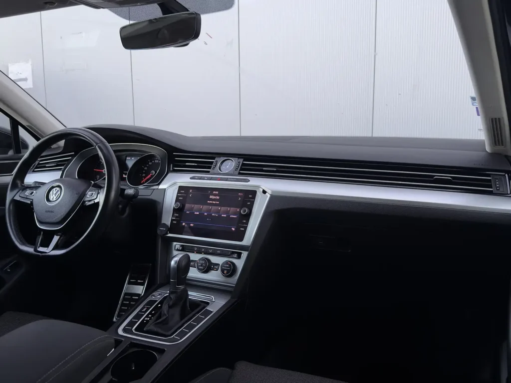 rent-a-car-kamea-sarajevo-passat-b8 (19)