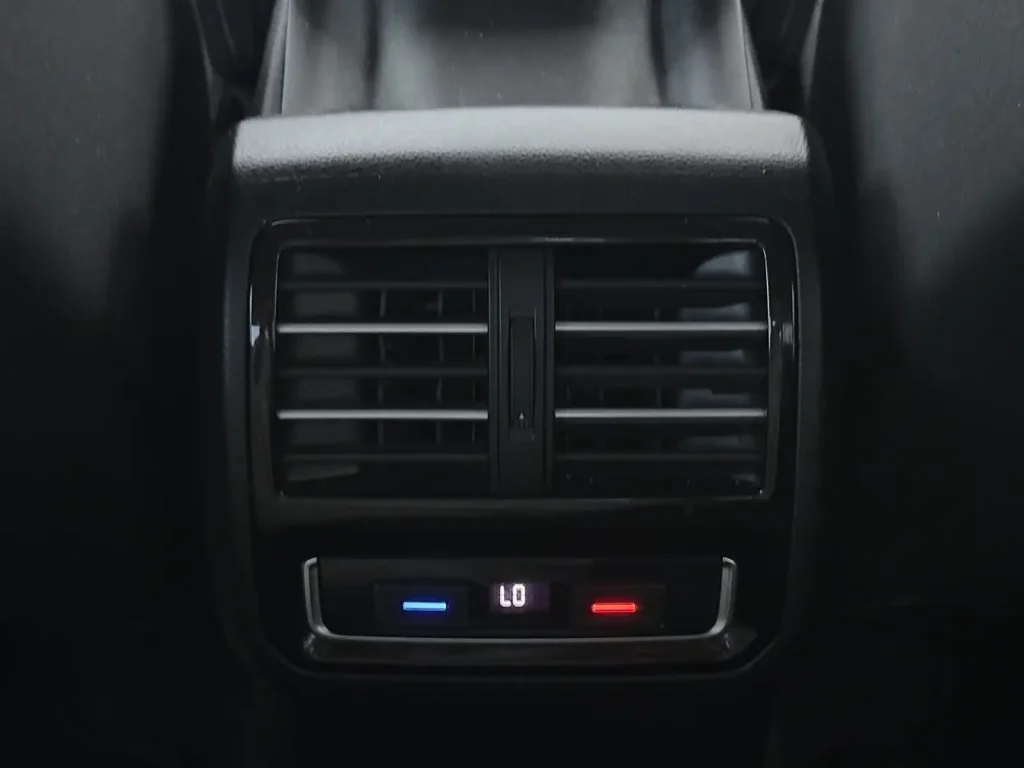 rent-a-car-kamea-sarajevo-passat-b8 (24)