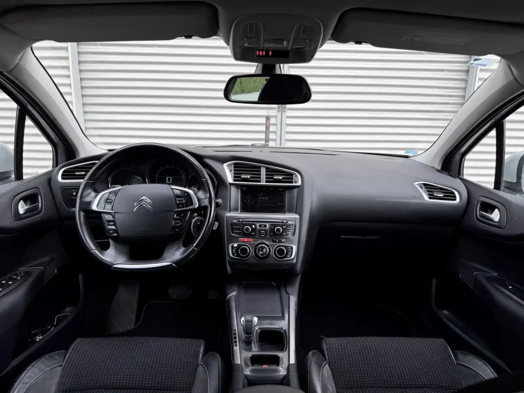 rent-a-car-sarajevo-kamea-citroen-c4 (15)-opt1