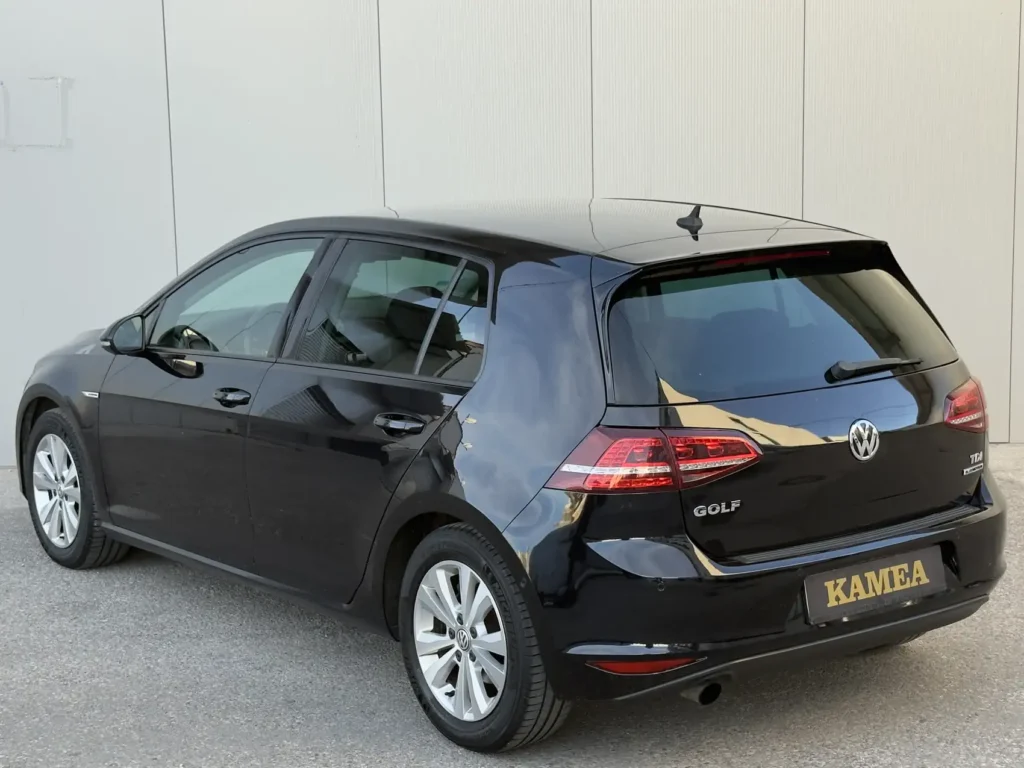 rent-a-car-sarajevo-kamea-golf-7-manual(22)