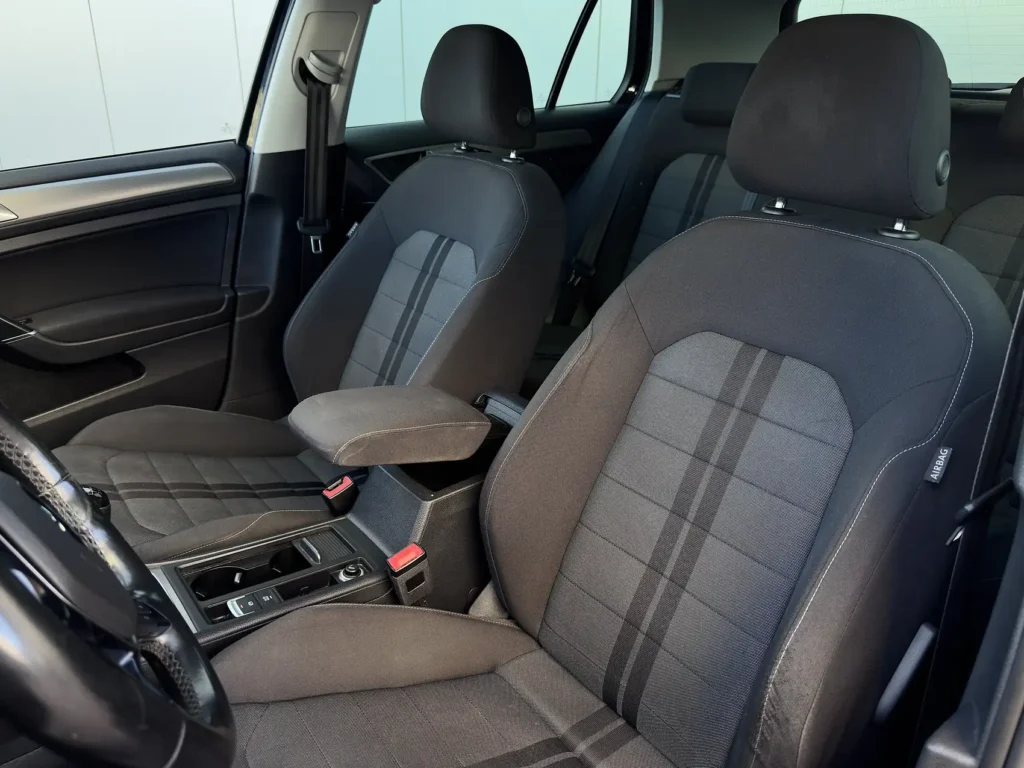 rent-a-car-sarajevo-kamea-golf-7-manual(33)