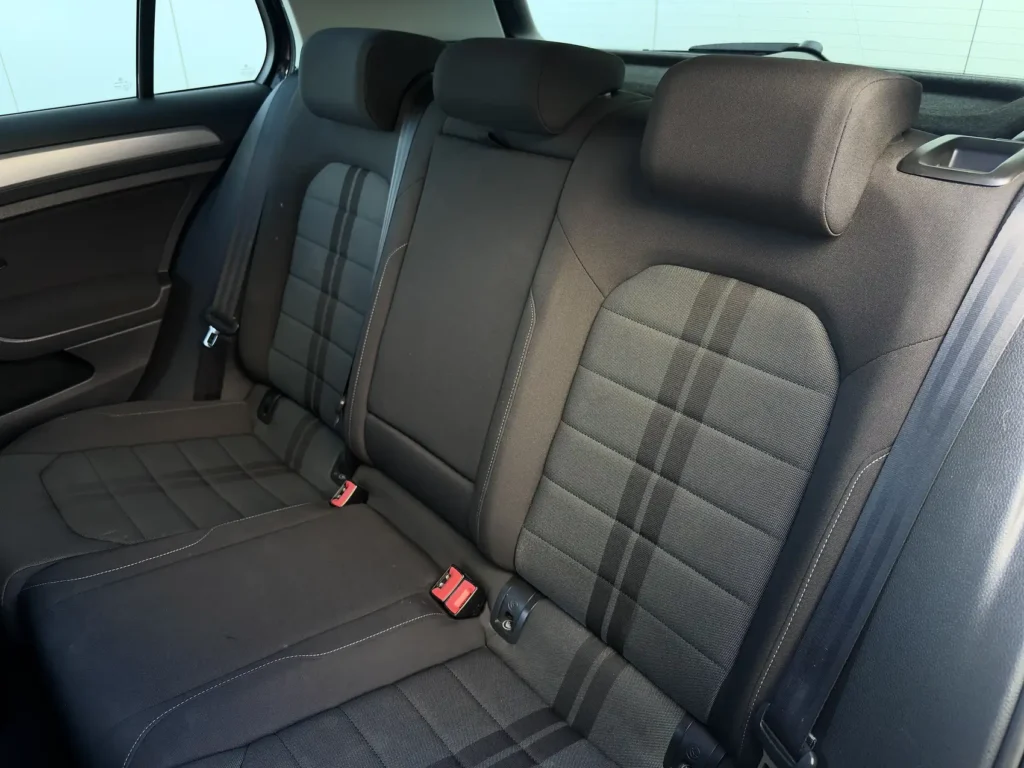 rent-a-car-sarajevo-kamea-golf-7-manual(37)